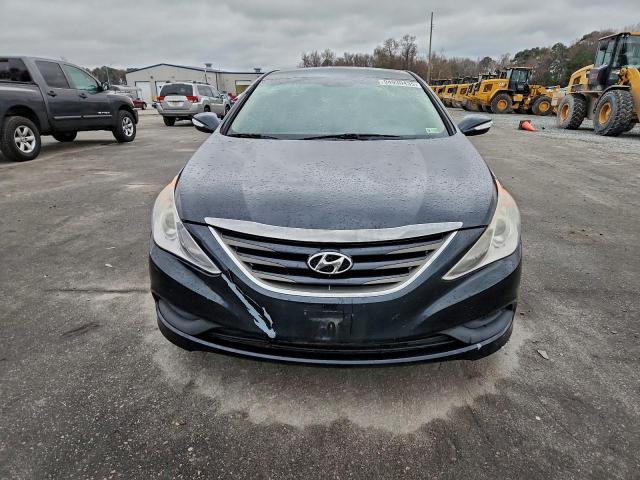 Hyundai SONATA Gls Image 9