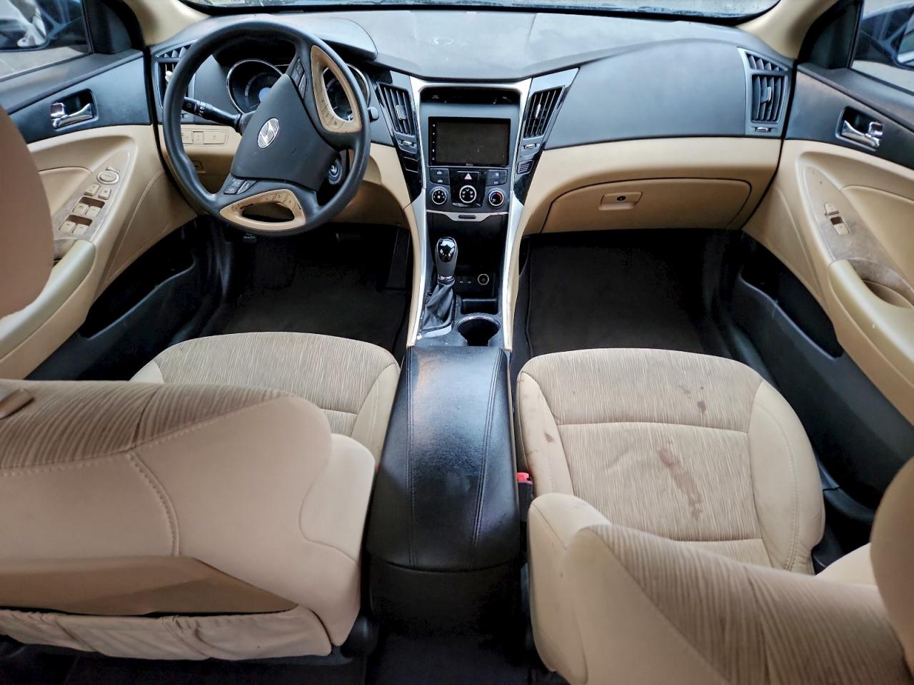 Hyundai SONATA Gls Image 7