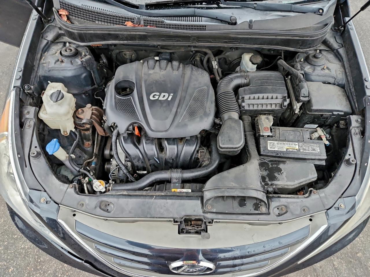 Hyundai SONATA Gls Image 4